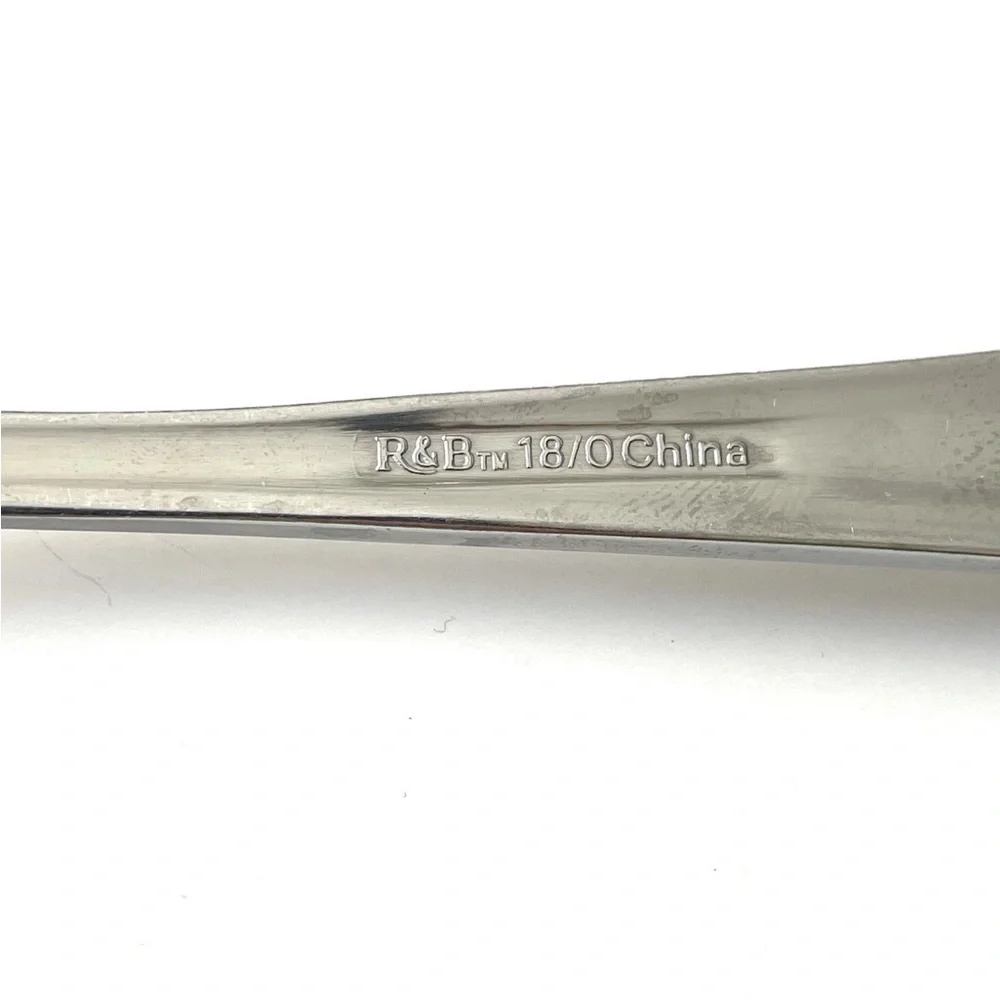 Reed & Barton Stainless 18/0 Flatware 16 Pieces